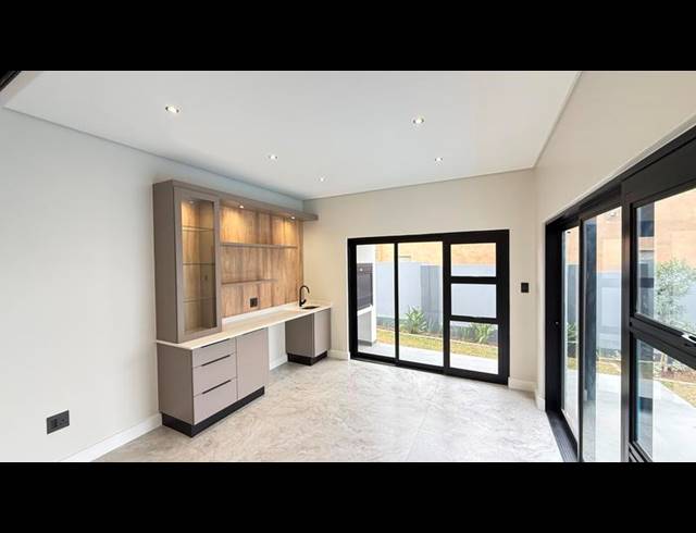 4 BEDROOM HOUSE FOR SALE IN FOUNTAINBROOK ESTATE